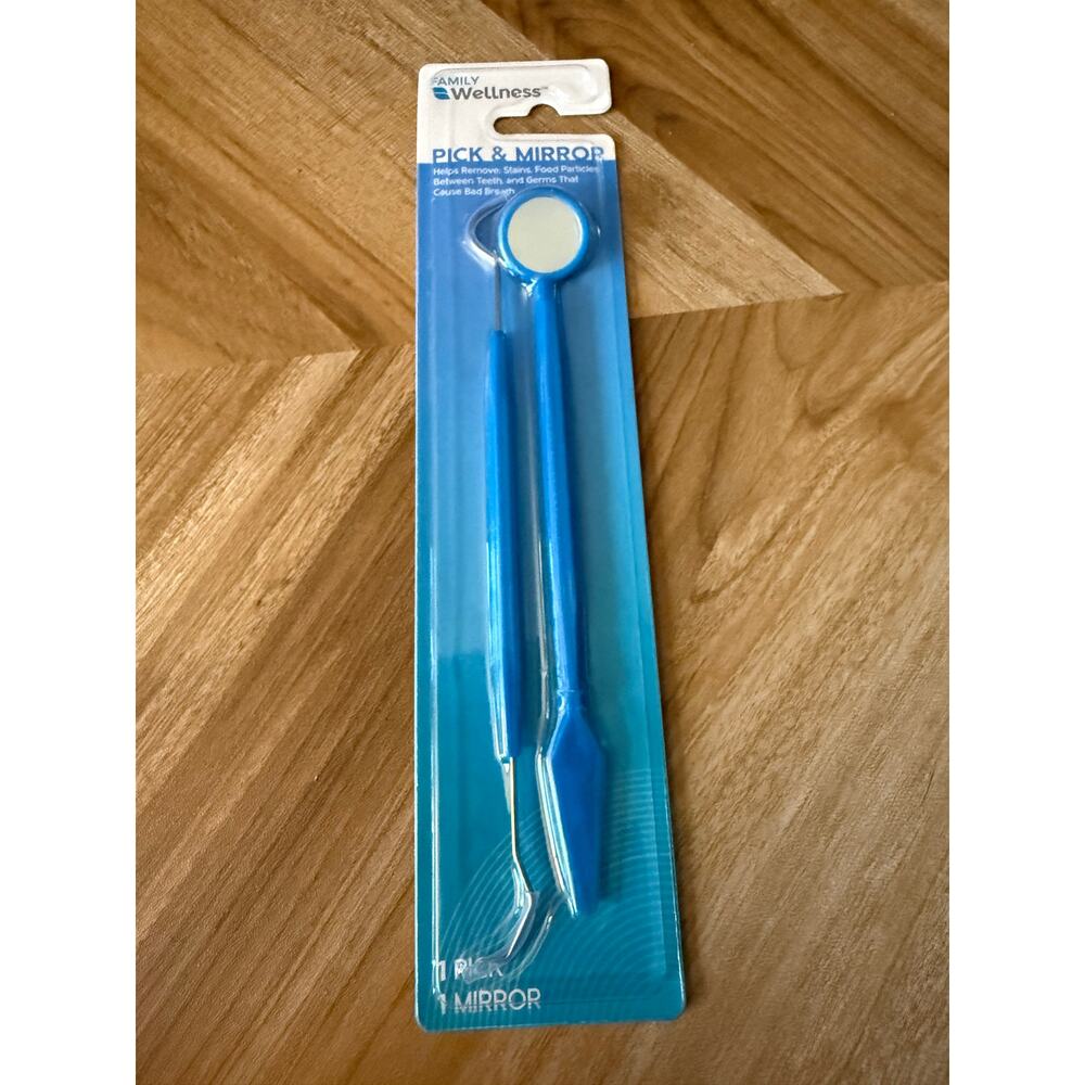 6/$25 NWT Family Wellness Teeth Pick & Mirror Combo